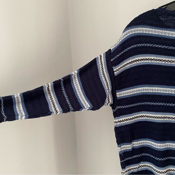American Living Women’s Long Dolman Sleeve Round Neck Striped Sweater size M - Picture 4 of 4